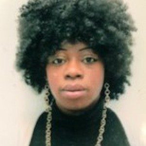 Foto di Aminat Abiola, Elderly caregiver a Como
