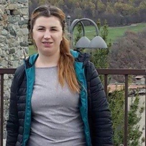 Foto di Iulia, مقدم رعاية لكبار السن a Cremona
